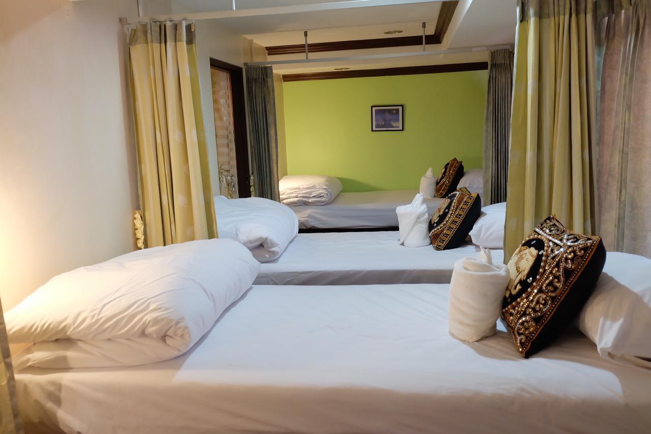 Hotel Star Bright Court à Chiang Rai Extérieur photo